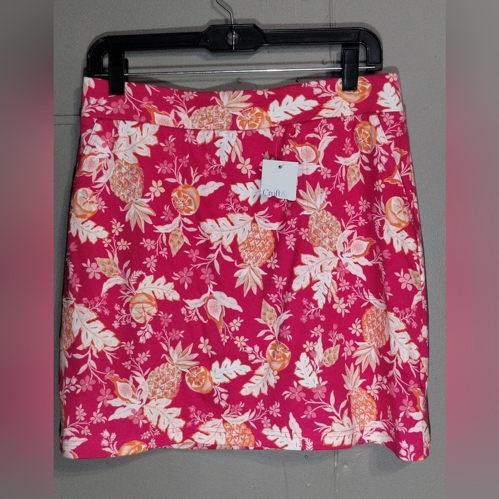 Croft & Barrow Floral Pink Skirt Size (S)